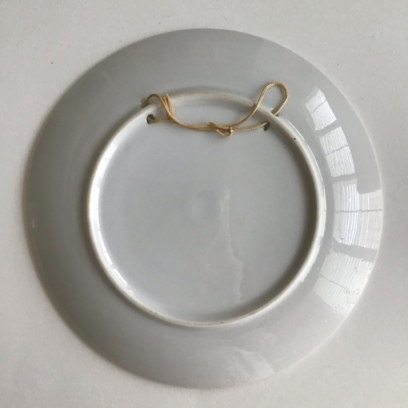 Vintage PAIR Wall Fruit Plates 6 1/4” Hand Painted Gold Rim Kitchen Farmhouse - Picture 10 of 16